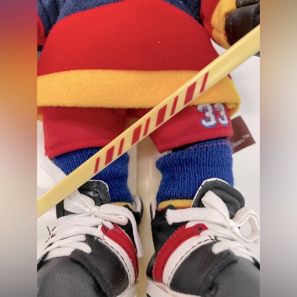 12โ Hockey Player Brass Button Bear (Flash) - Sports Bears Collectable - NWOT - Picture 9 of 10